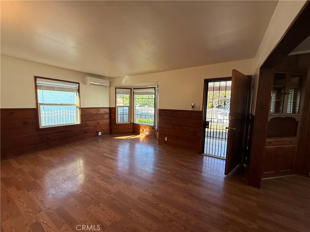 3322 Charlotte Ave Property Photo 6