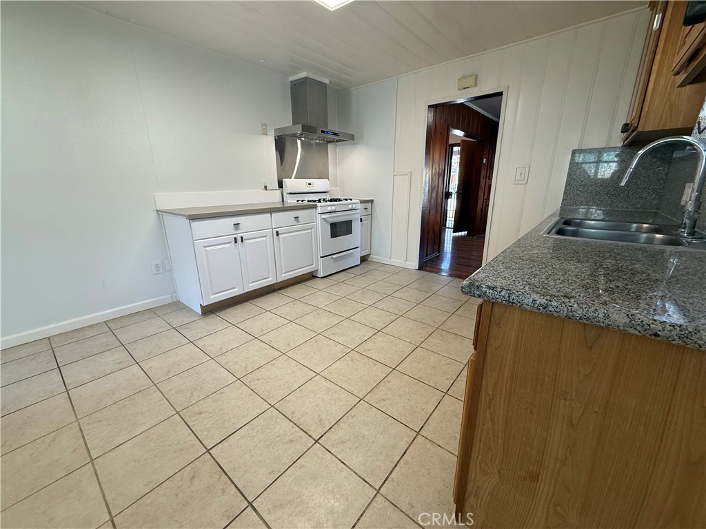 3322 Charlotte Ave Property Photo 15