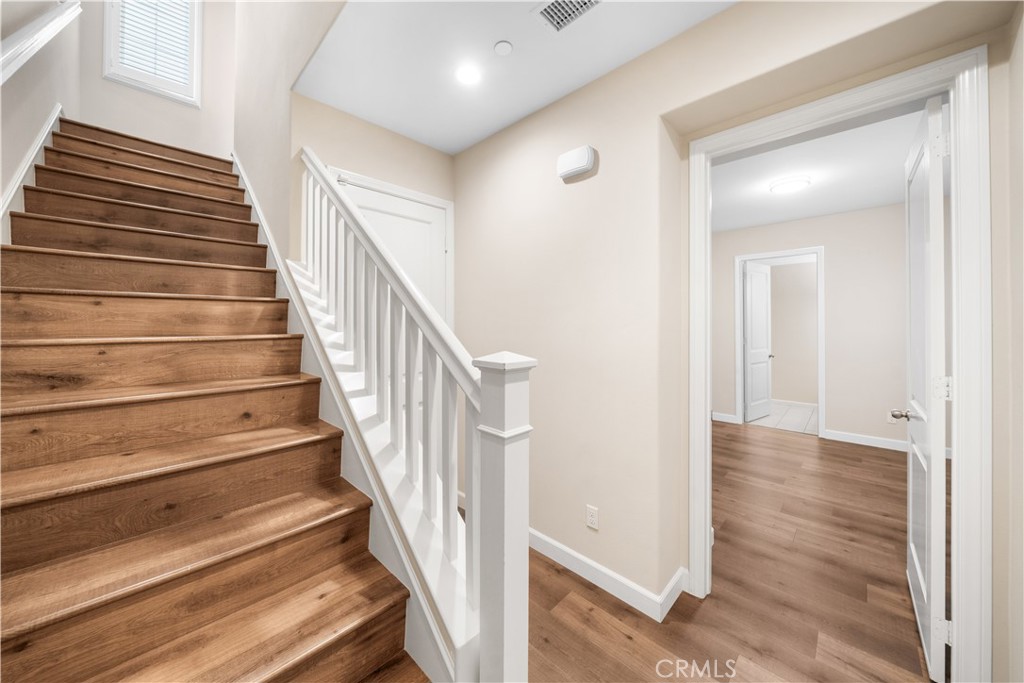 80 Strawberry Property Photo 2