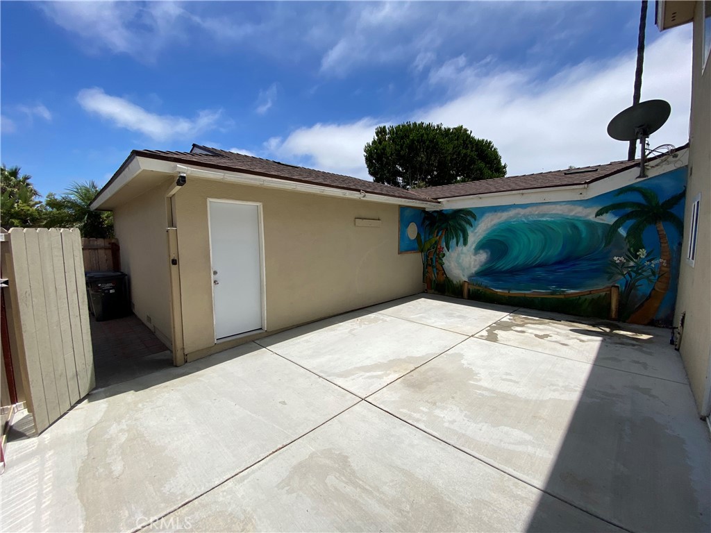 21281 Freeport Lane Property Photo 16
