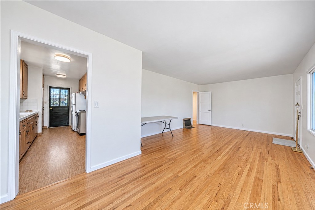2132 Hendricks Avenue Property Photo 5