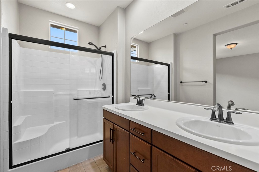 22071 Barrington Way Property Photo 24