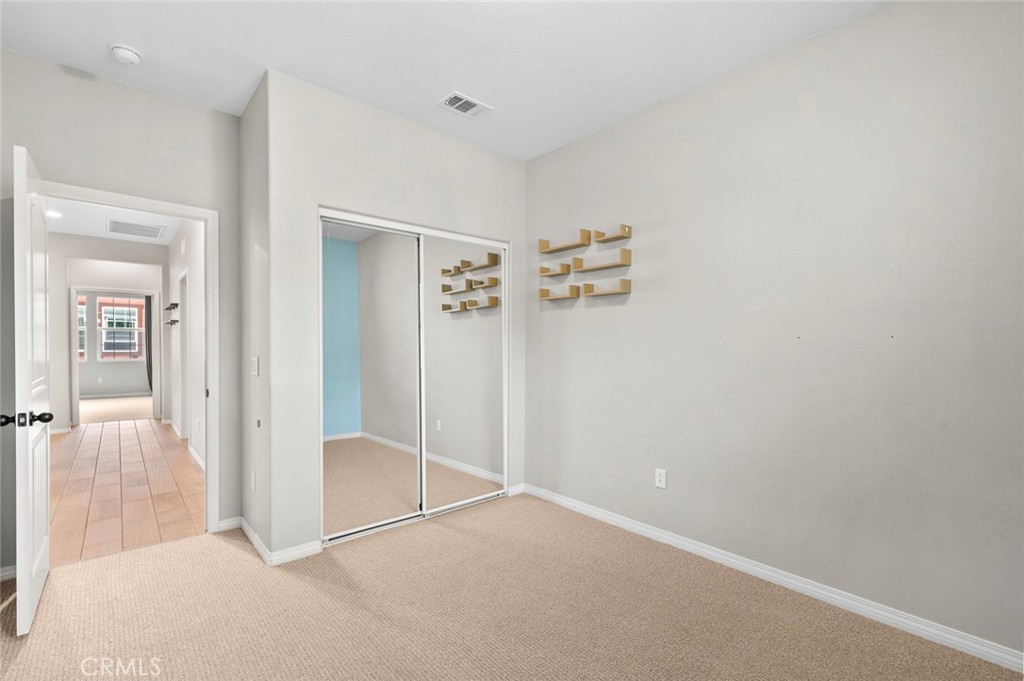 22071 Barrington Way Property Photo 33