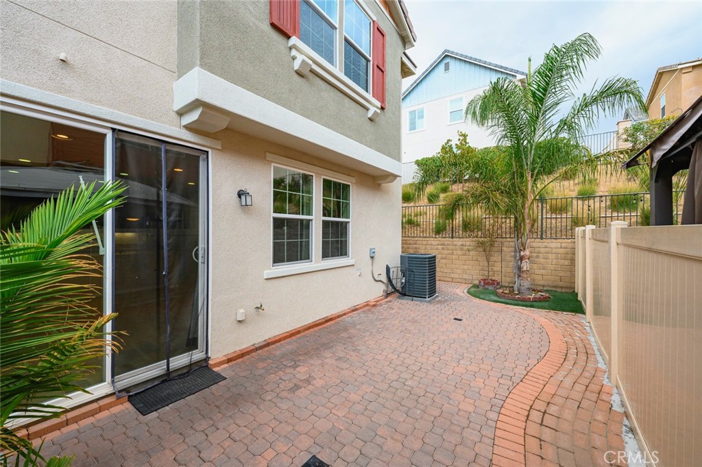 22071 Barrington Way Property Photo 34