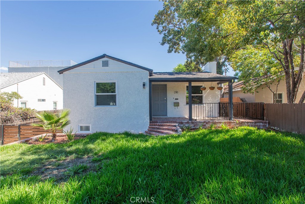 210 N Naomi Property Photo 4