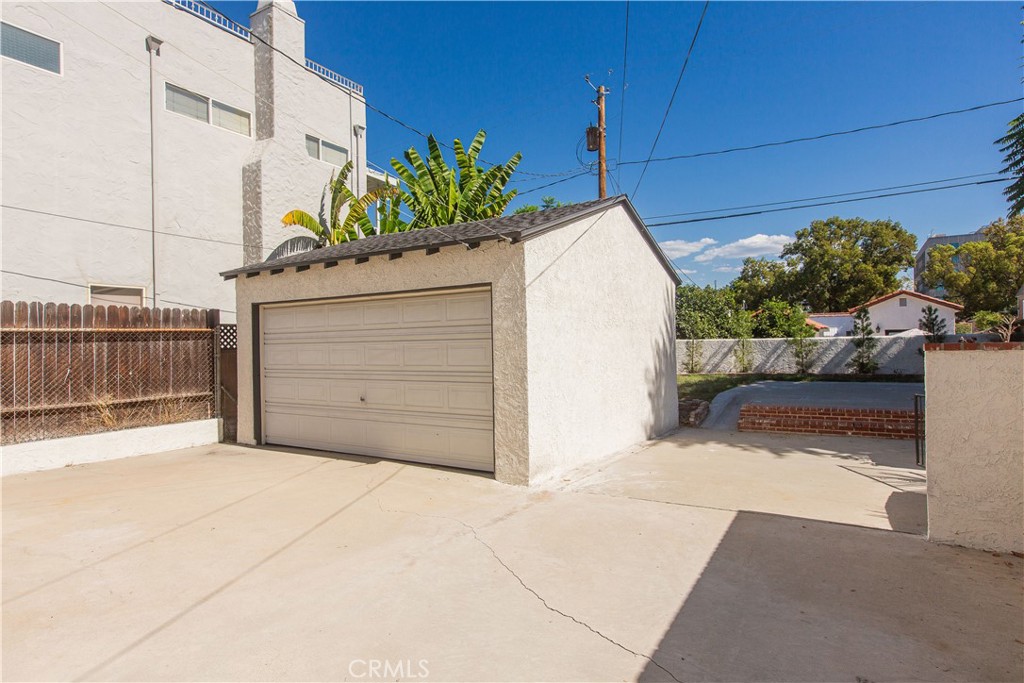 210 N Naomi Property Photo 47