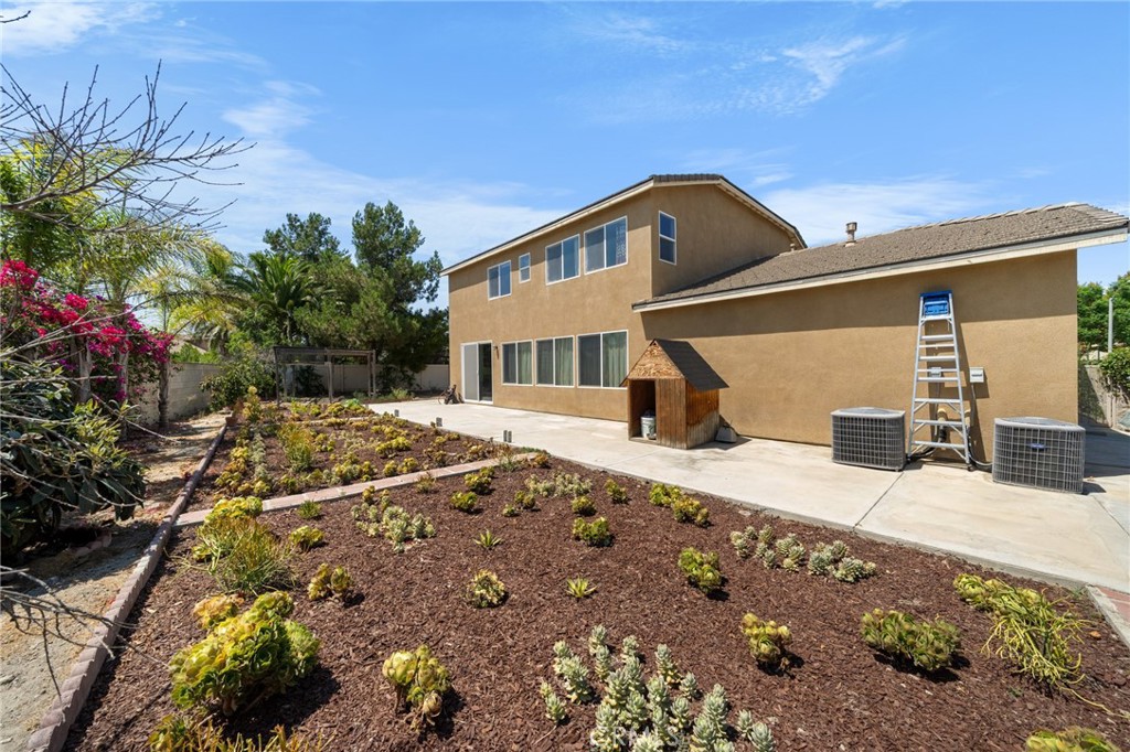 14969 Meadows Way Property Photo 3