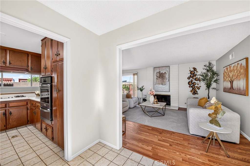 1903 W Chanticleer Road Property Photo 14