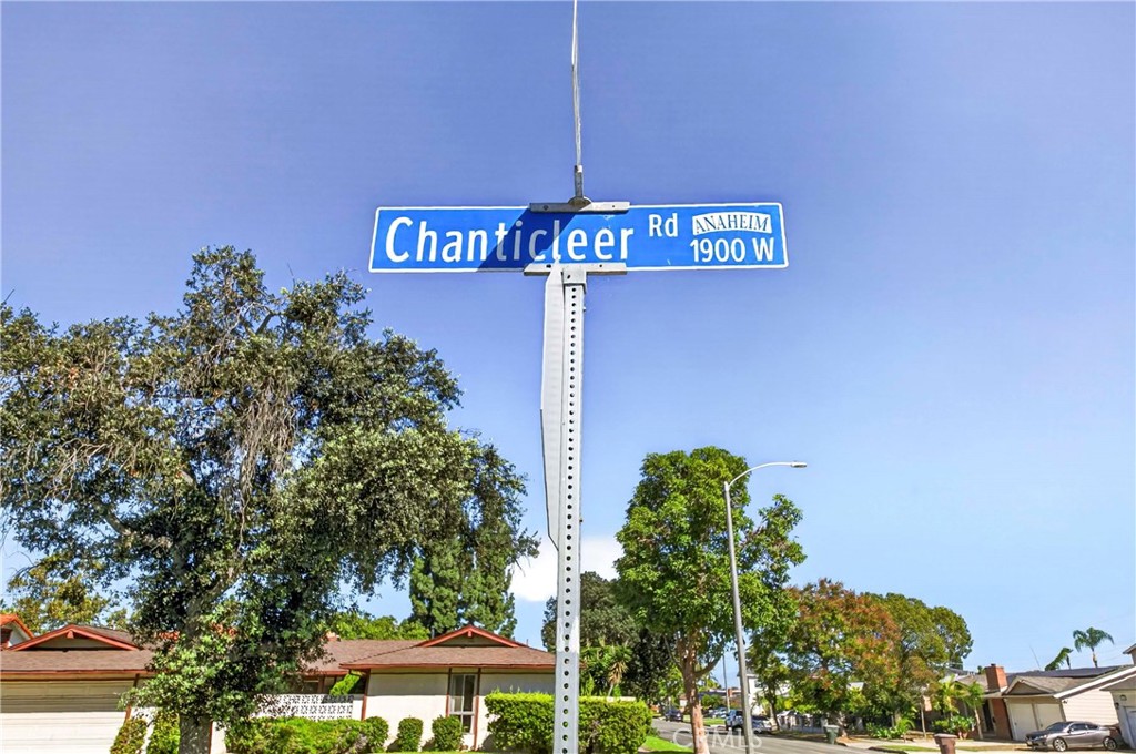 1903 W Chanticleer Road Property Photo 35