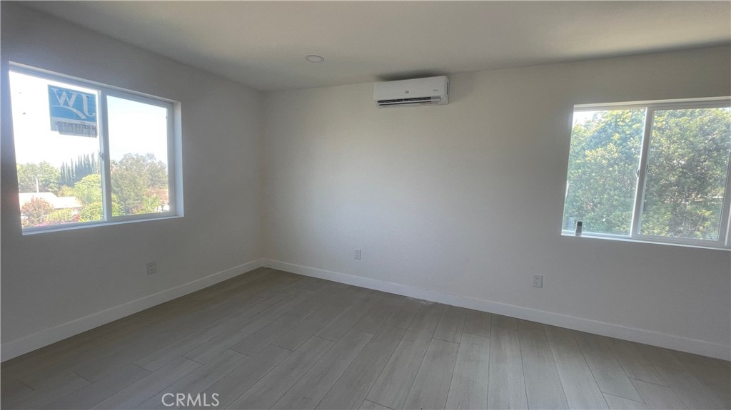 2318 Blue Haven Drive Upstairs Unit Property Photo 18