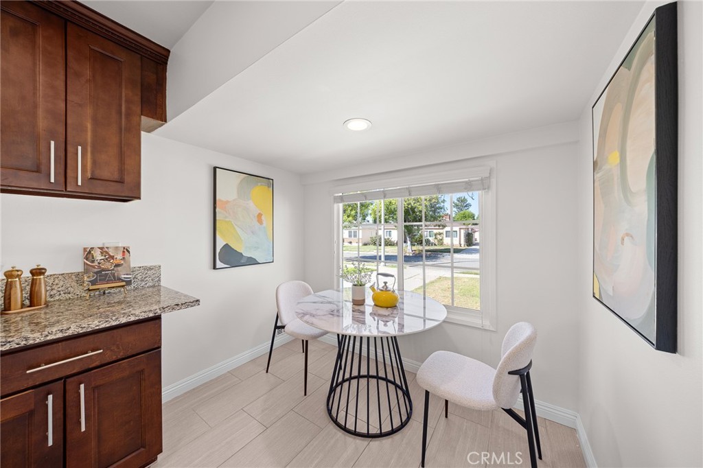 822 Bilton Way Property Photo 14