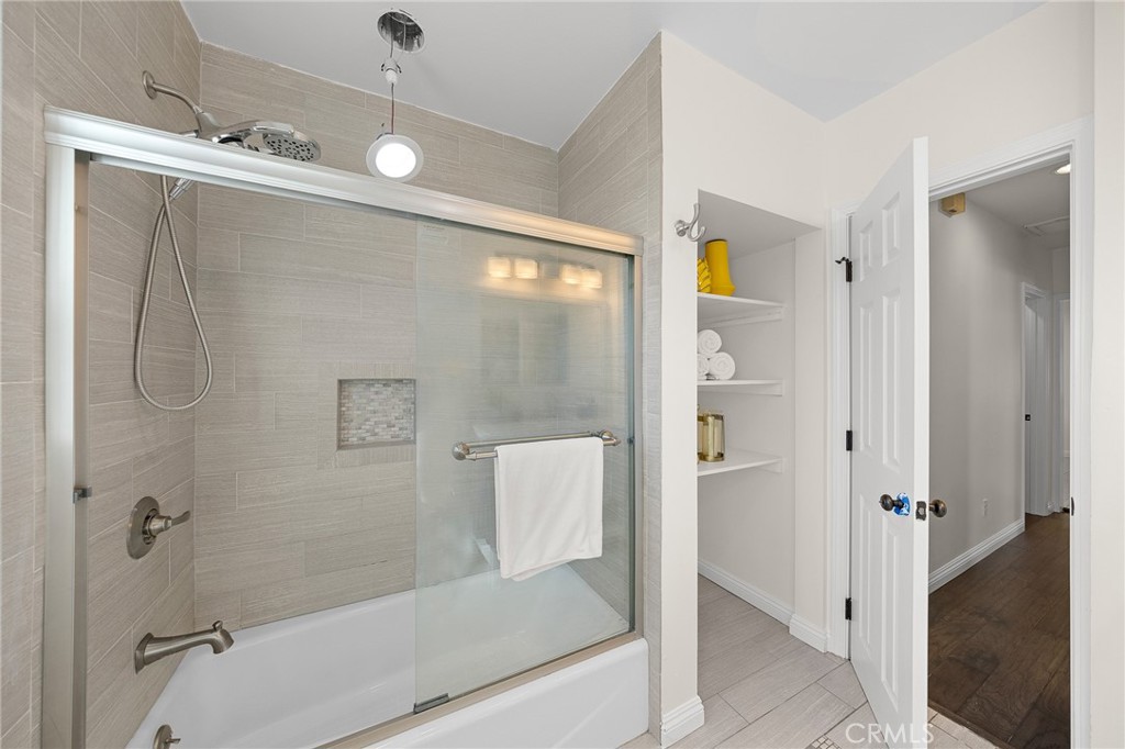 822 Bilton Way Property Photo 22
