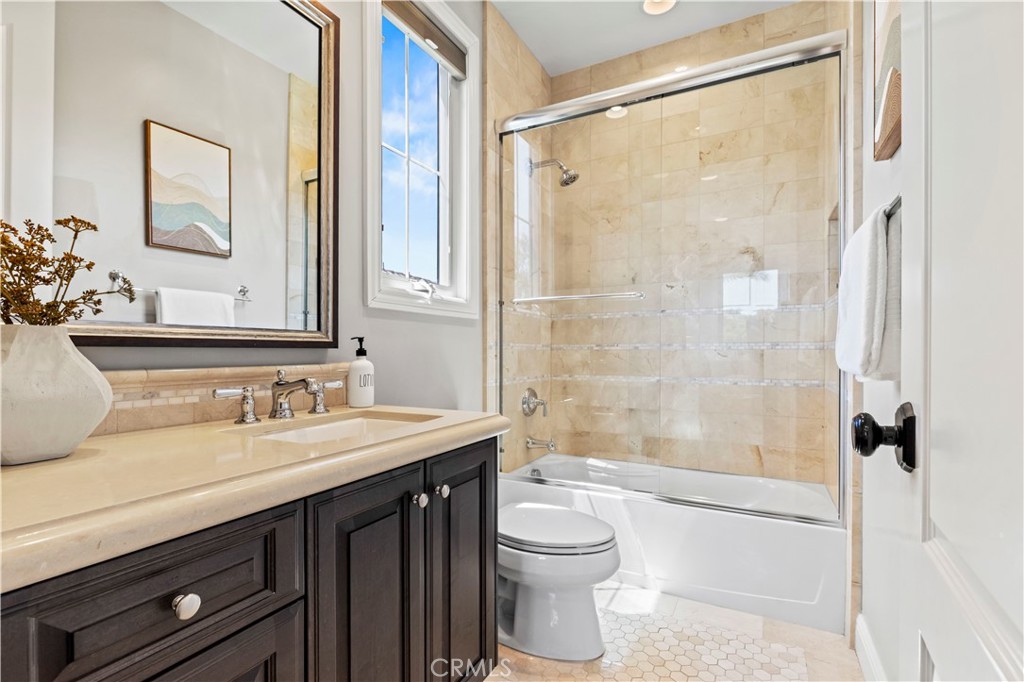 121 Panorama Property Photo 41