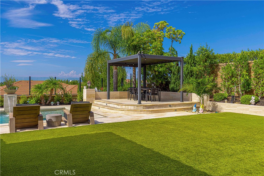 121 Panorama Property Photo 56