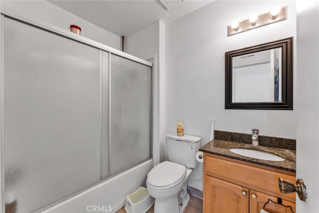 16910 Chalford Court Property Photo 21