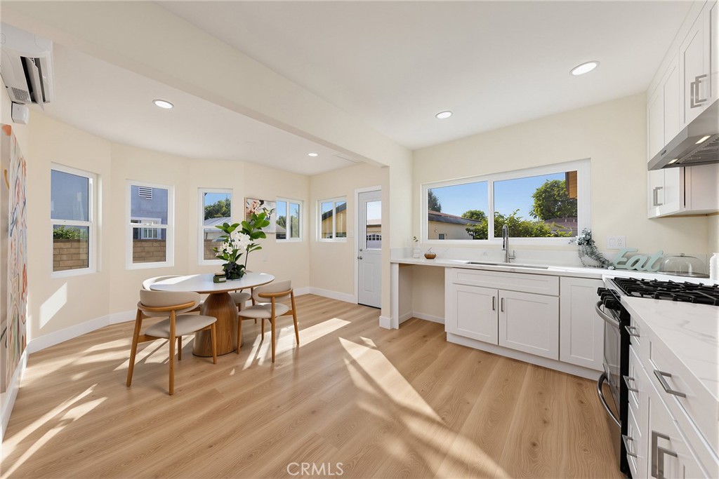 3829 Clark Avenue Property Photo 18