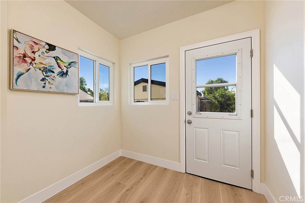 3829 Clark Avenue Property Photo 19