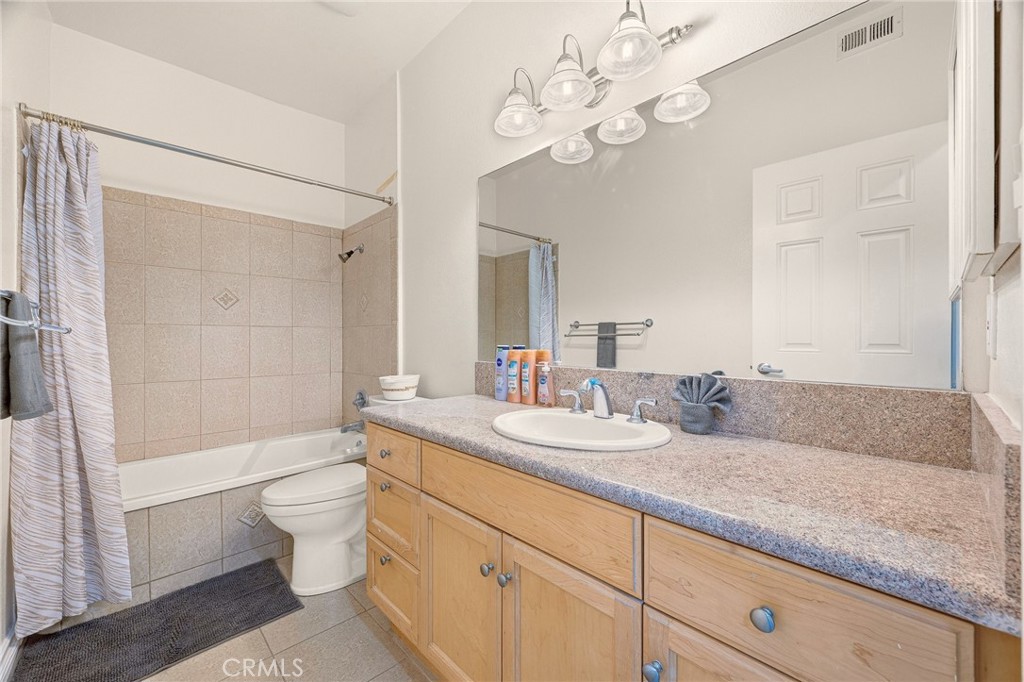 87 S Allen Avenue 103 Property Photo 17