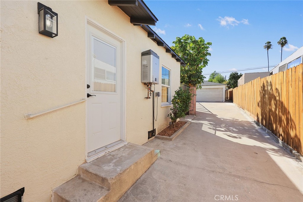 2133 Westminster Property Photo 45