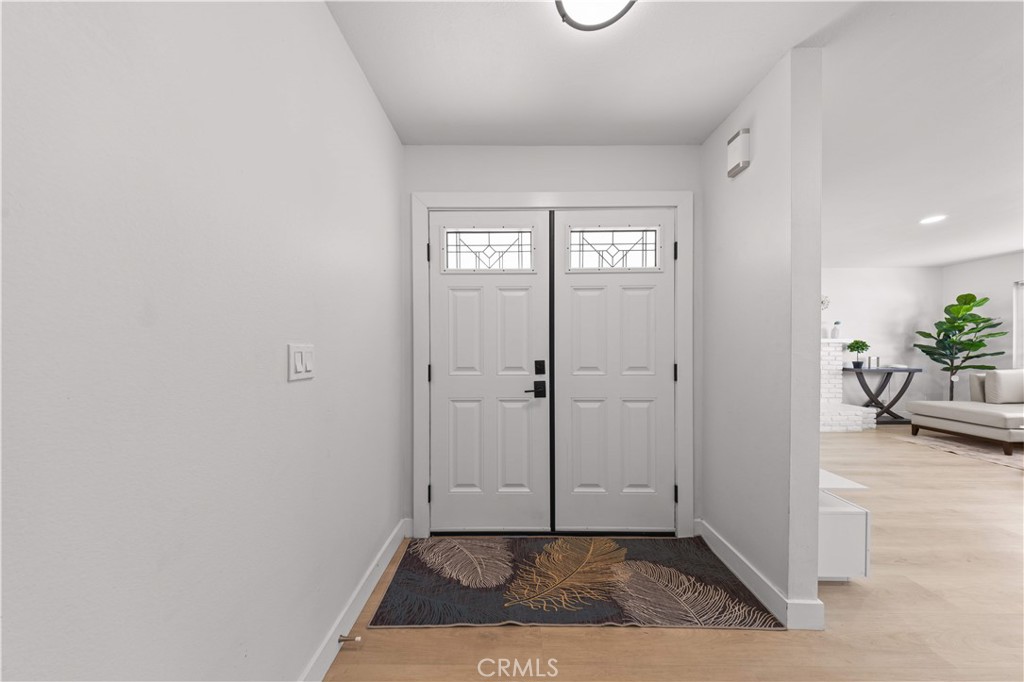 8510 Monte Vista Street Property Photo 5