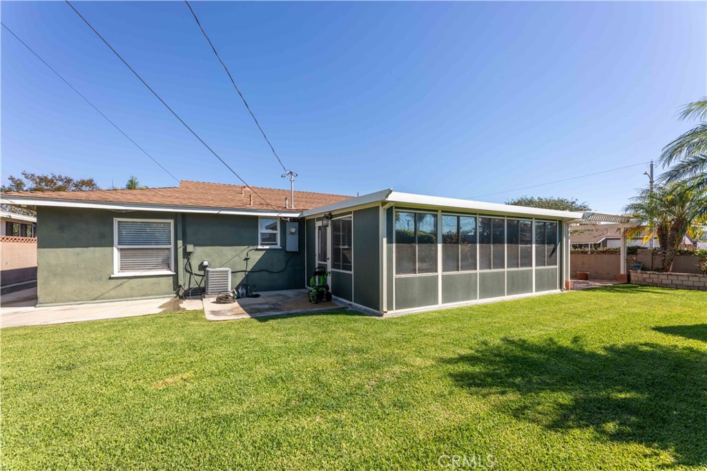 19271 Harding Lane Property Photo 38