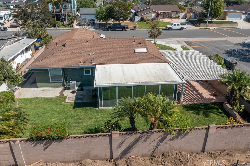 19271 Harding Lane Property Photo 41
