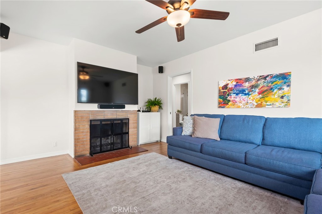 2507 Lincoln Avenue Property Photo 6