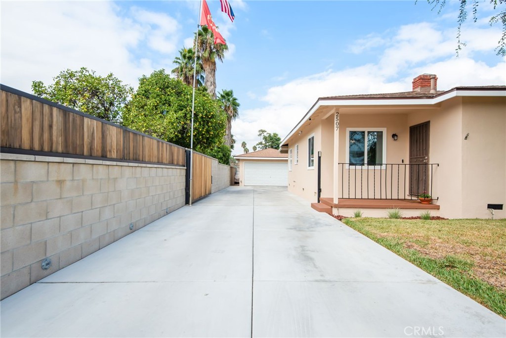 2507 Lincoln Avenue Property Photo 25