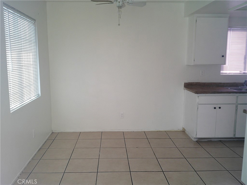 13797 La Mesa Dr C Property Photo 4