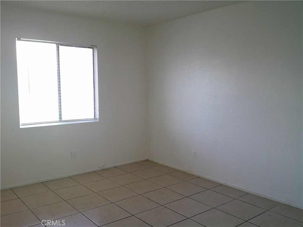 13797 La Mesa Dr C Property Photo 6