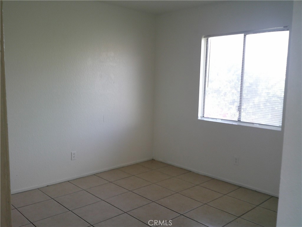 13797 La Mesa Dr C Property Photo 7