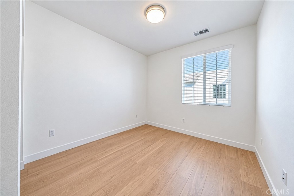 5690 Surfrider Way 105 Property Photo 12