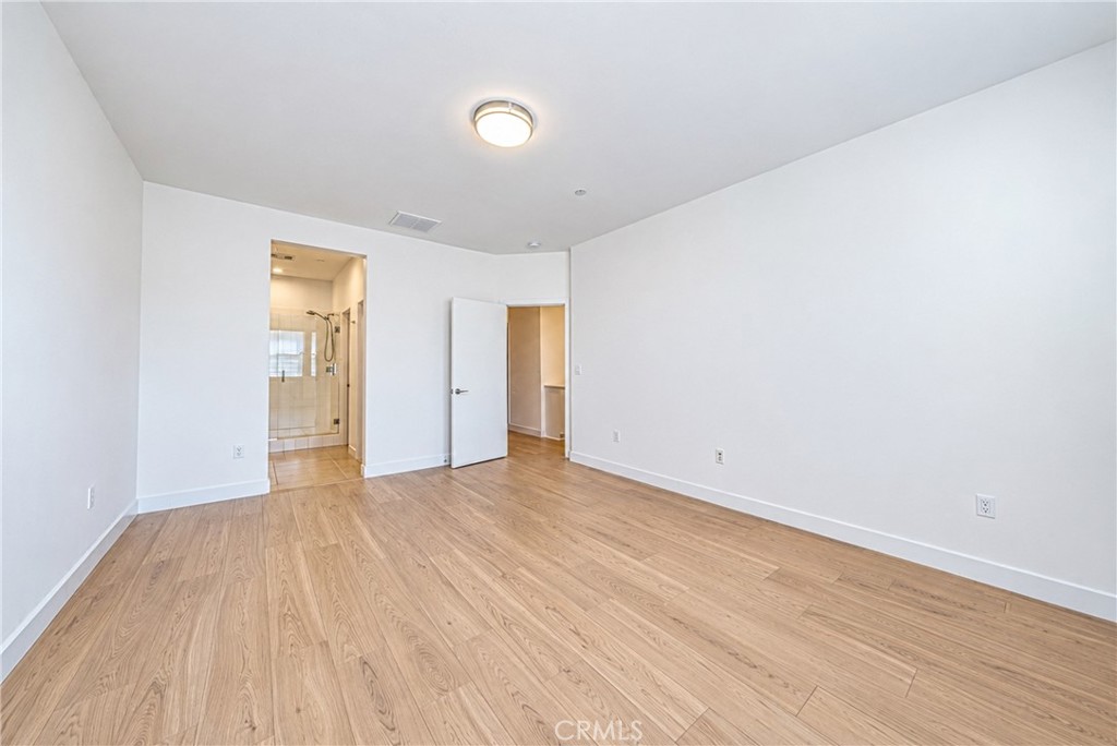 5690 Surfrider Way 105 Property Photo 21