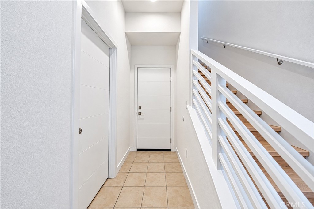 5690 Surfrider Way 105 Property Photo 44
