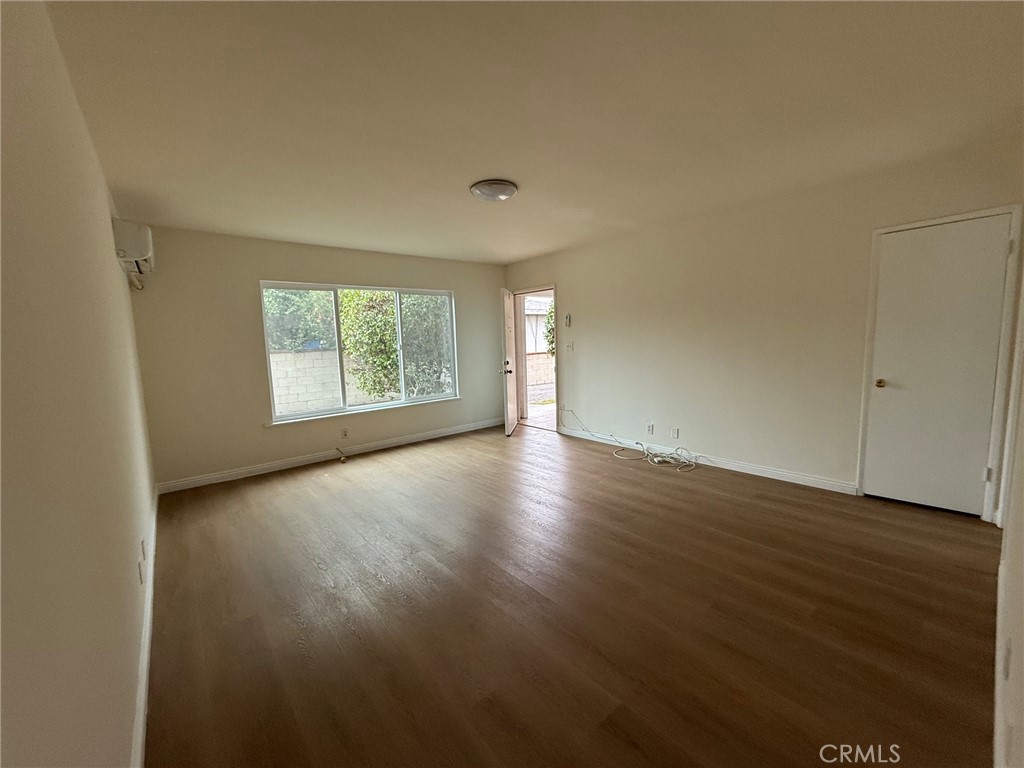 5719 Noel Drive B Property Photo 3