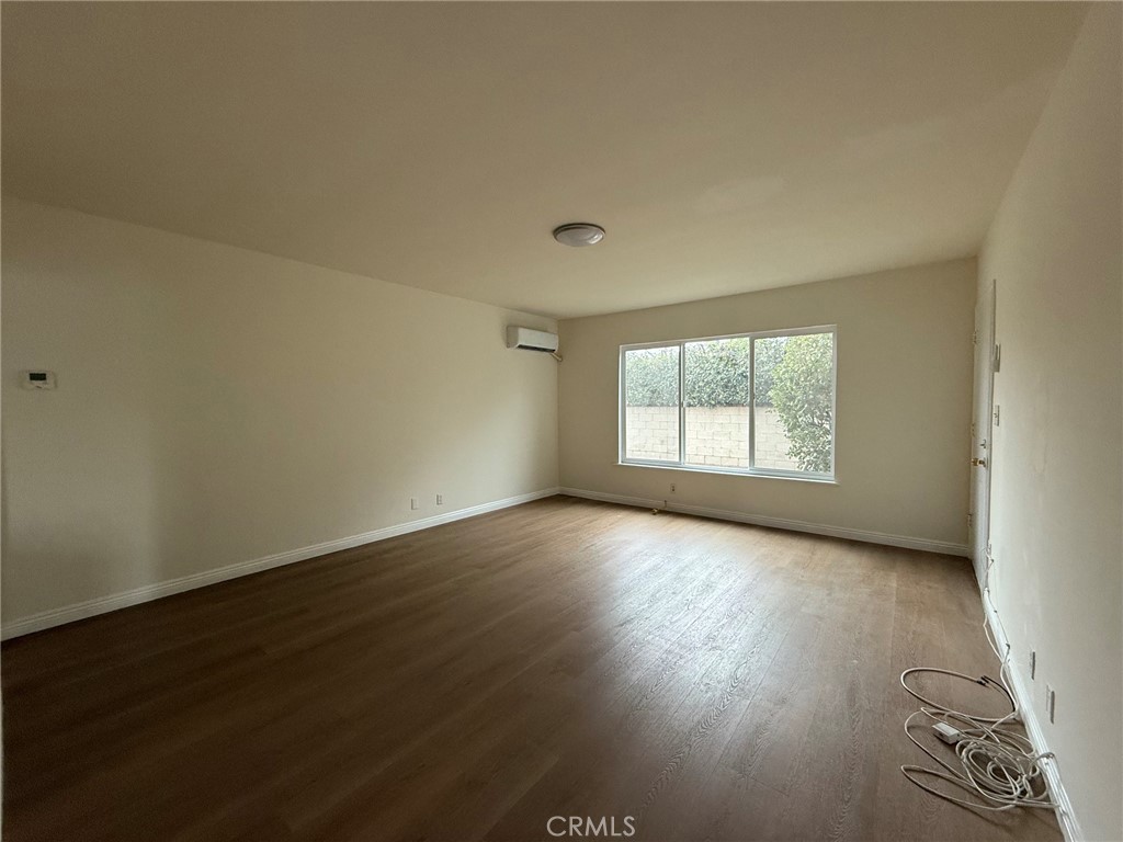 5719 Noel Drive B Property Photo 4