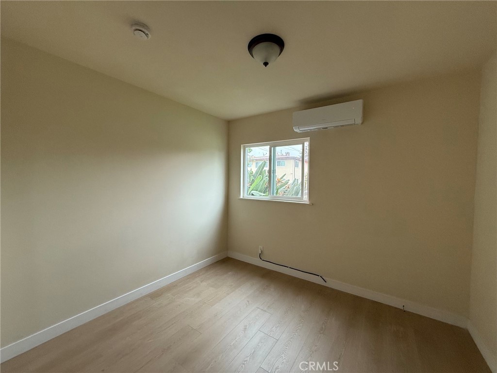 5719 Noel Drive B Property Photo 11