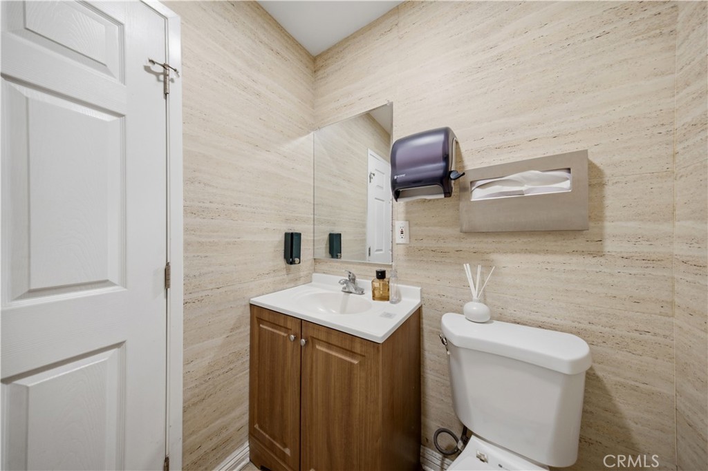 400 S Palm Avenue Property Photo 17