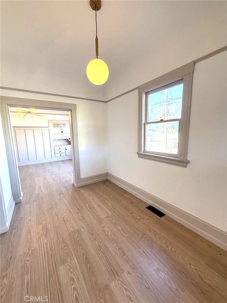 1829 Everett Street Property Photo 4
