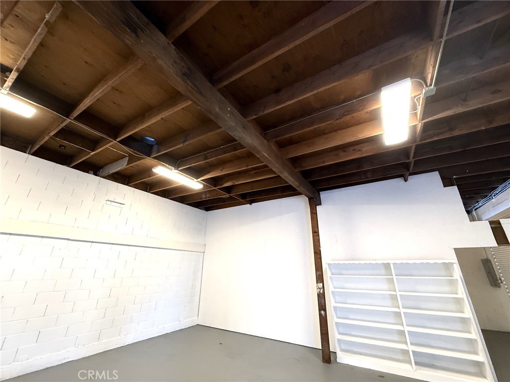 1829 Everett Street Property Photo 27