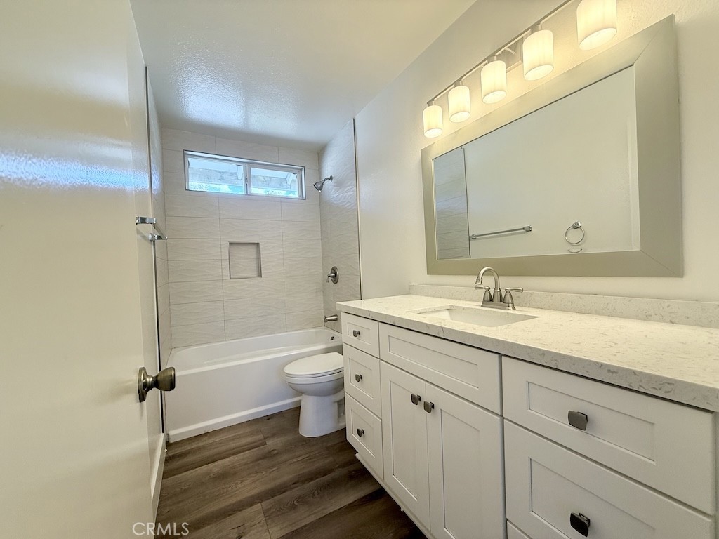 11 Antietam Property Photo 4