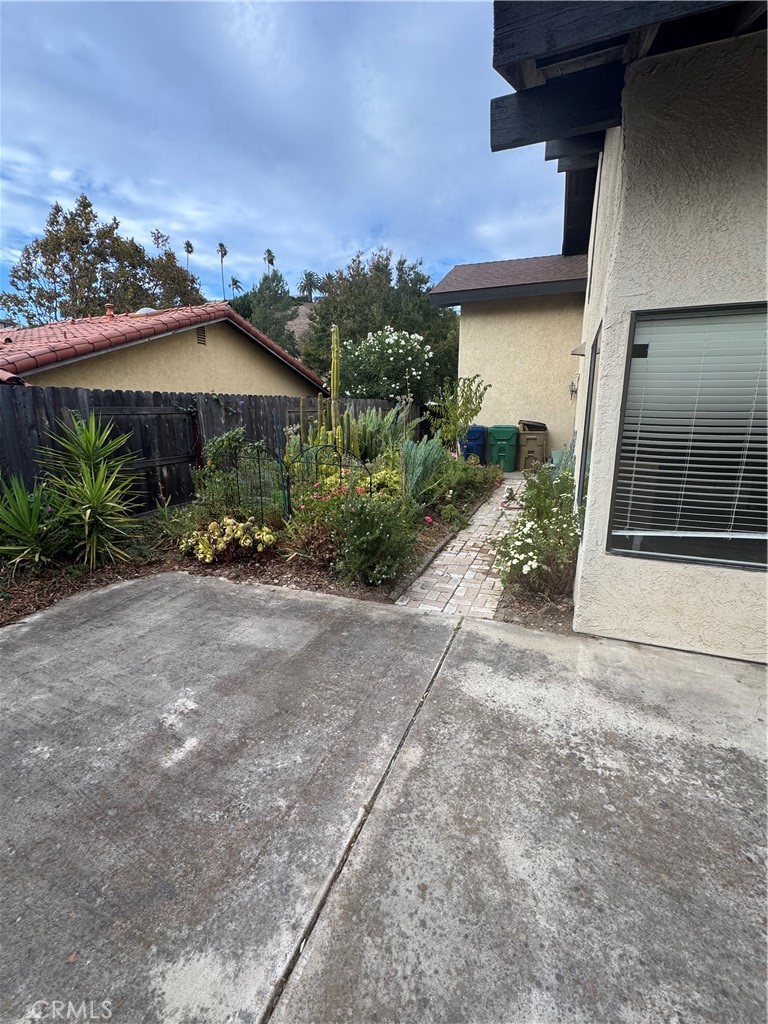 530 Calor Property Photo 3