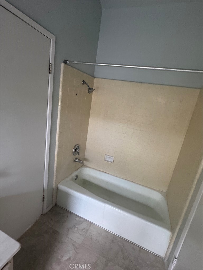 530 Calor Property Photo 6