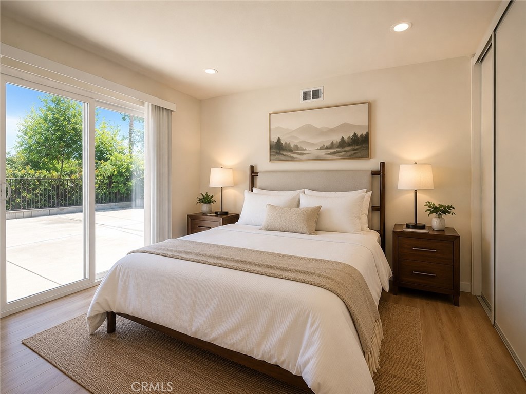 20464 Collegewood Drive Property Photo 13
