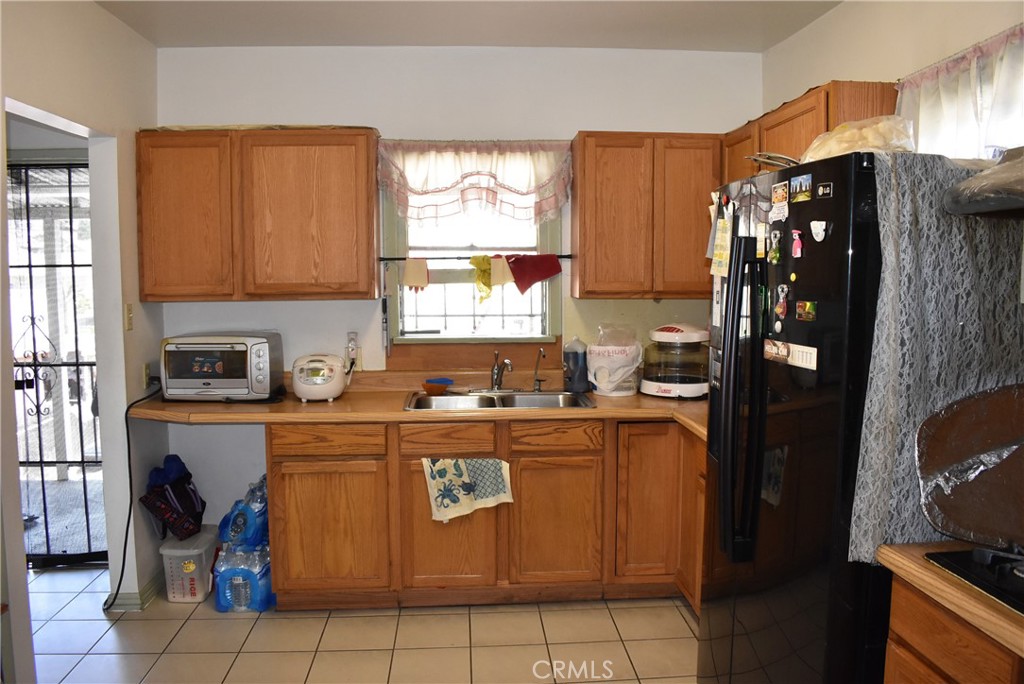 2428 Hancock Property Photo 34