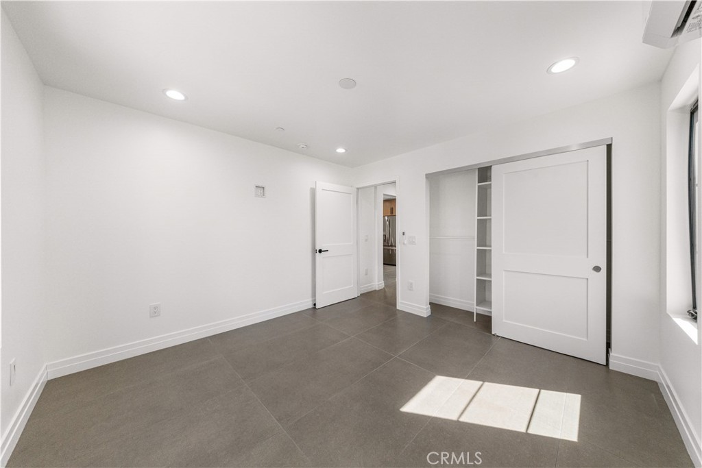 220 W Mission C Property Photo 15