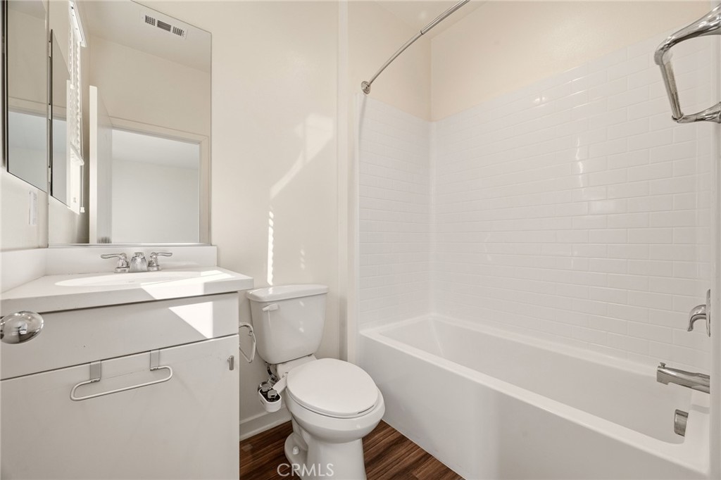 817 Pommelo Property Photo 16
