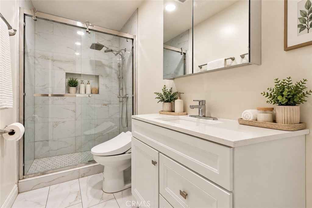 620 W Gaillard Property Photo 13