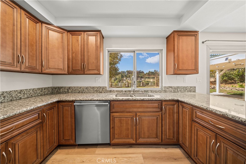 2520 Turquoise Circle Property Photo 17