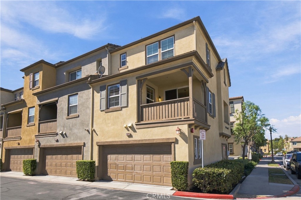 6979 Vining Street Property Photo 2
